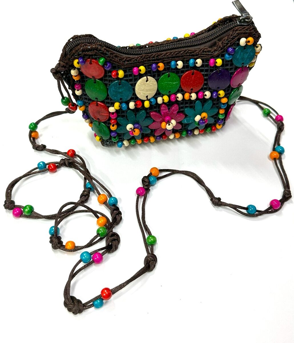 ჩანთა ფერადი ყვავილებით