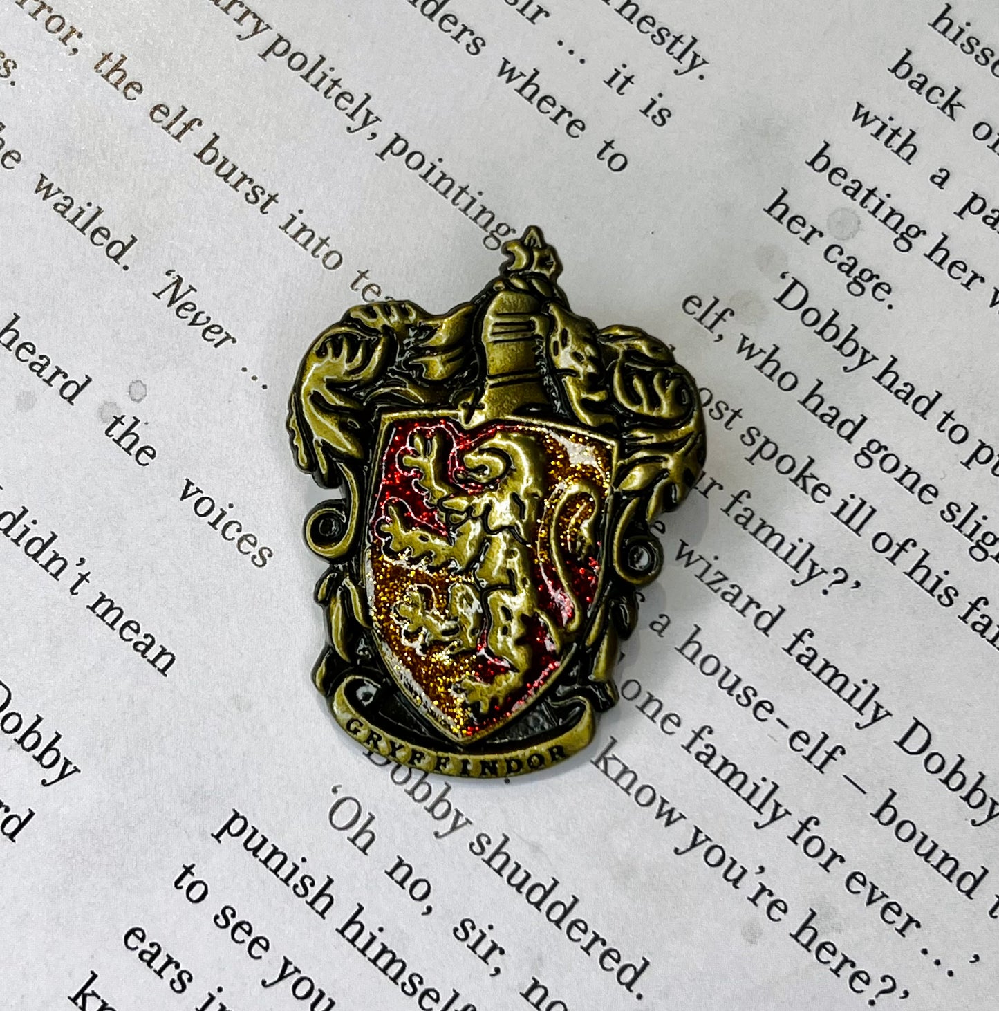 Gryffindor enameled brooch