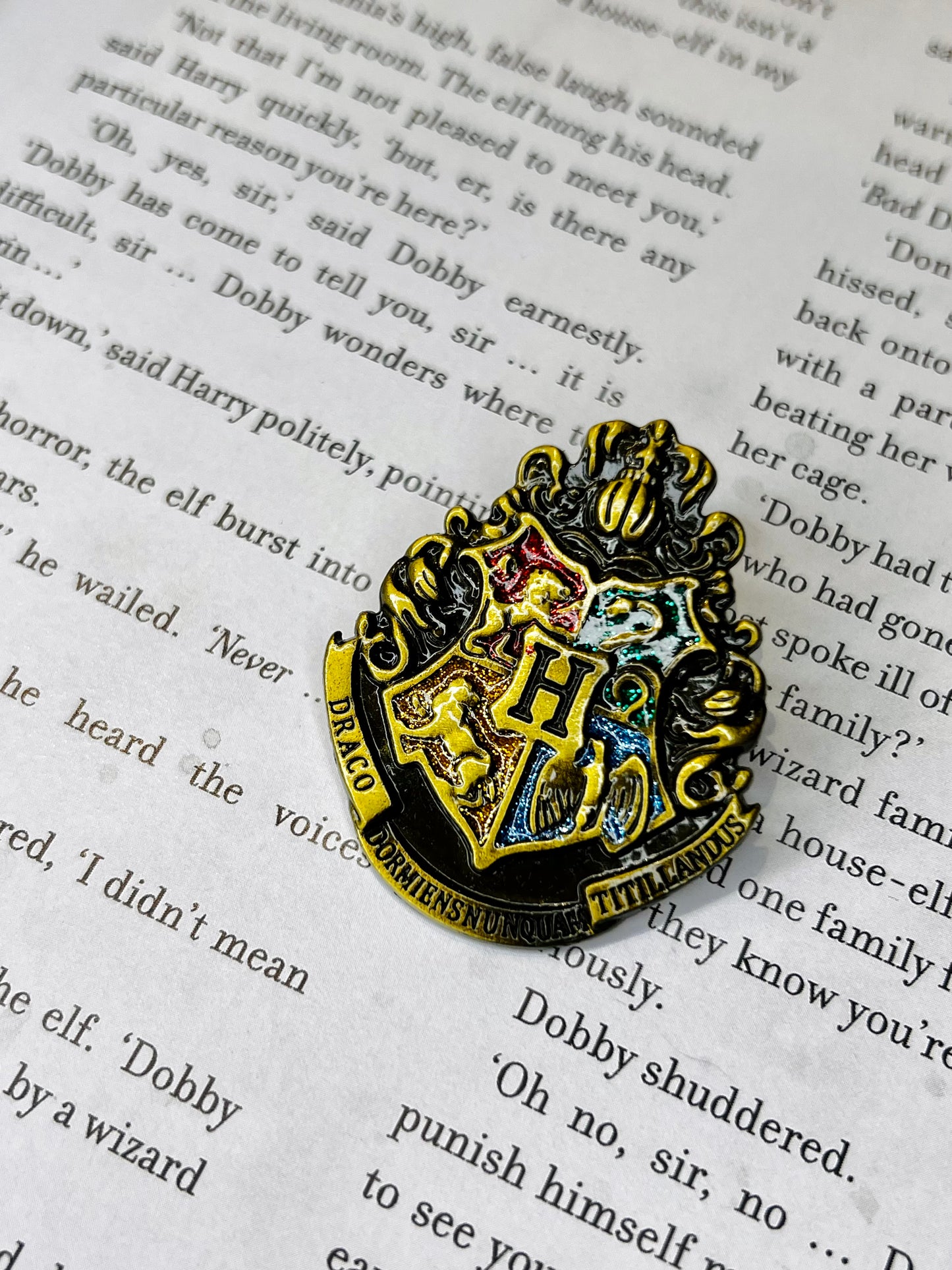 Hogwarts Enamel Brooch