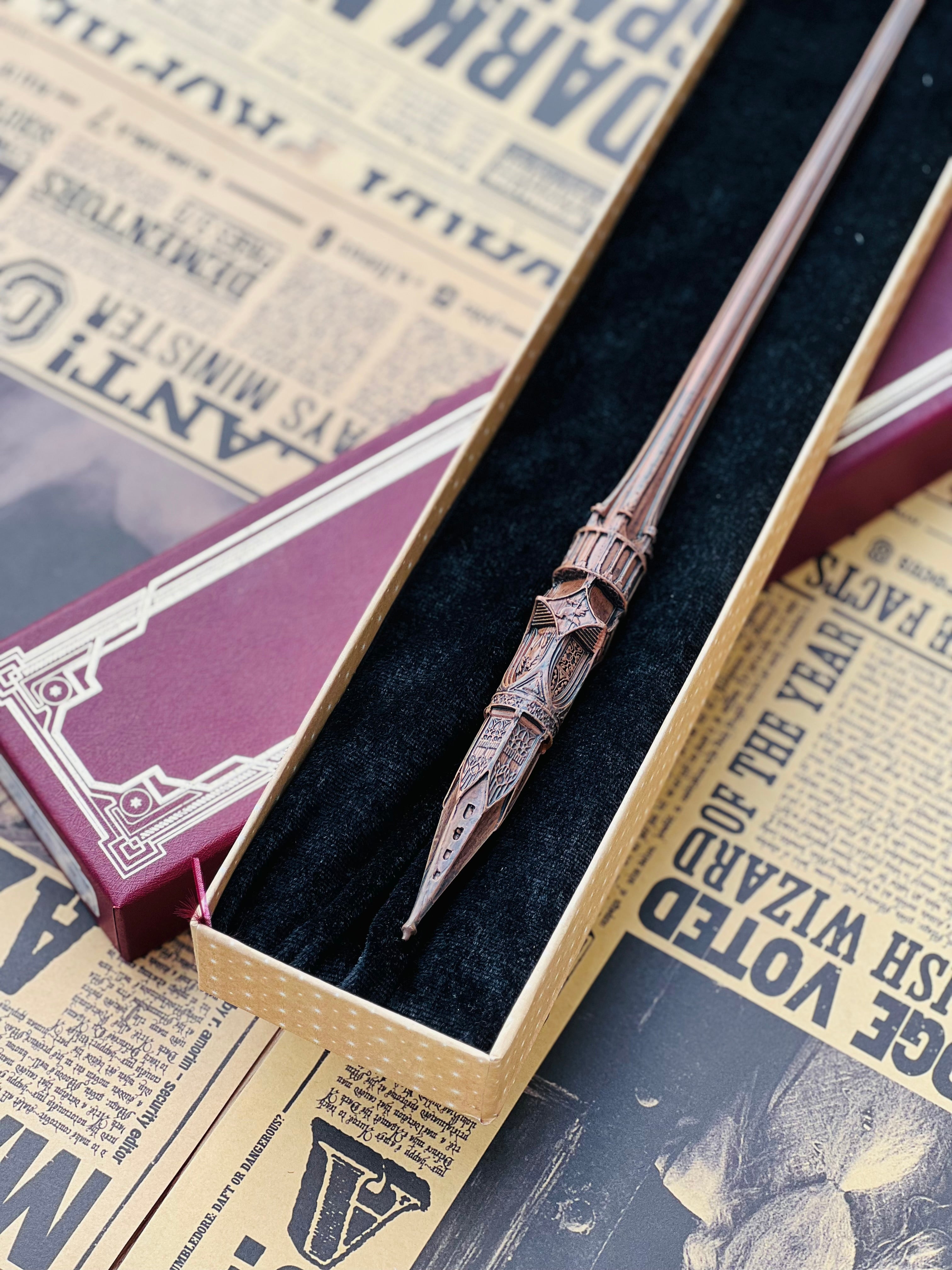 Hogwarts Tower Collectible Wand